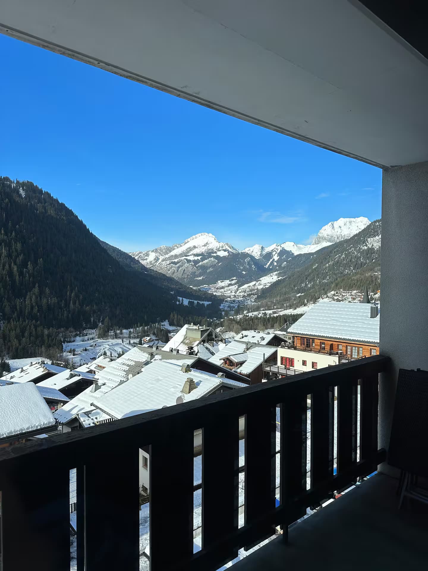 Balcon vue panoramique montagne - Location Châtel domaine Portes du Soleil