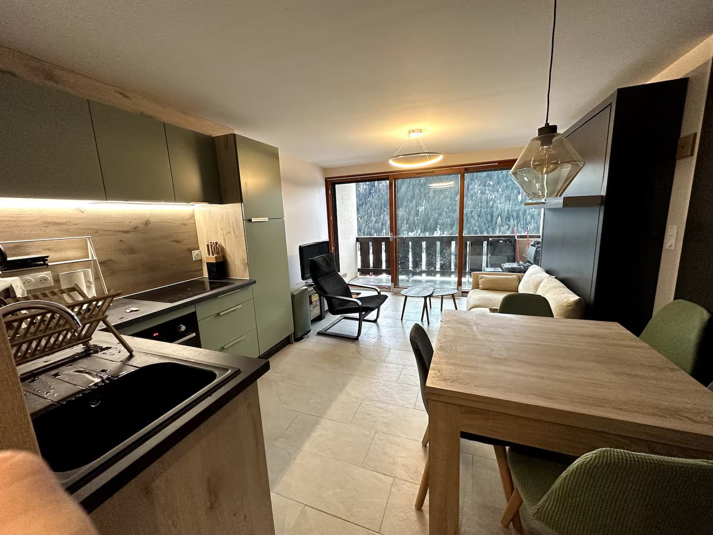 Cuisine équipée moderne - Location appartement ski Châtel